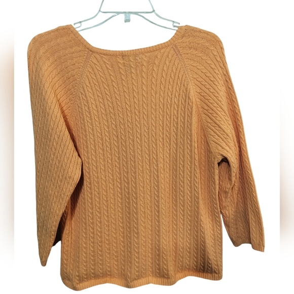 3029) L.L Bean Peach Cable Knit Pullover Crew Neck Sweater Medium - Picture 2 of 6